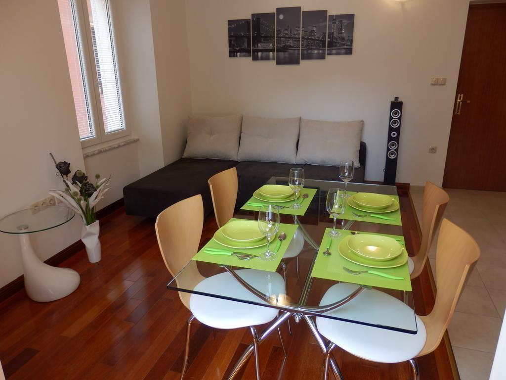 Apartment Pula Center Ngoại thất bức ảnh