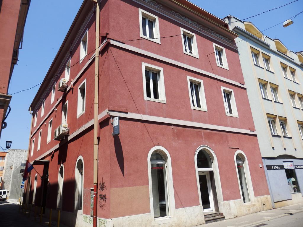 Apartment Pula Center Ngoại thất bức ảnh